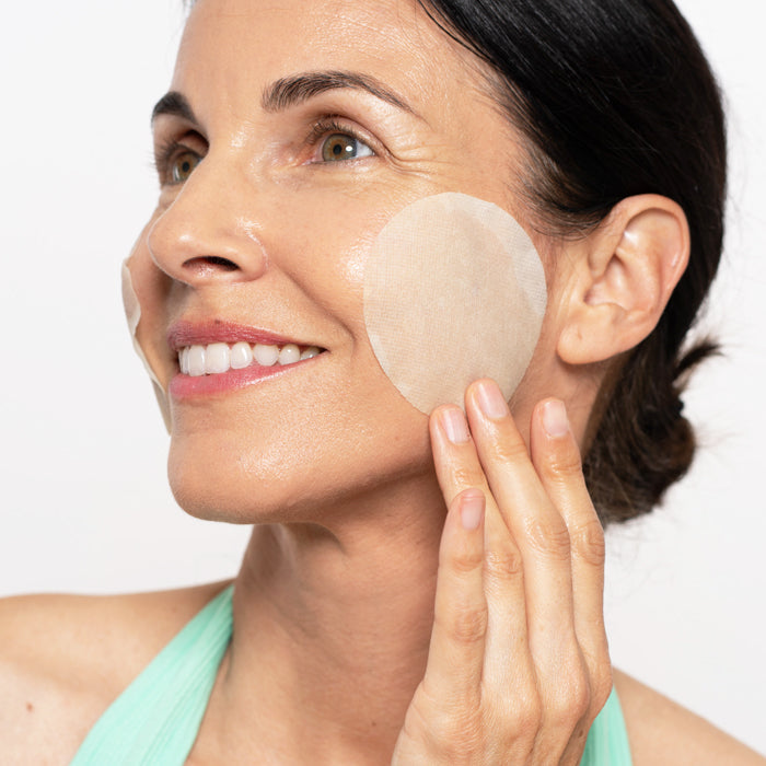 velvente matcha born to be shine toner pad
