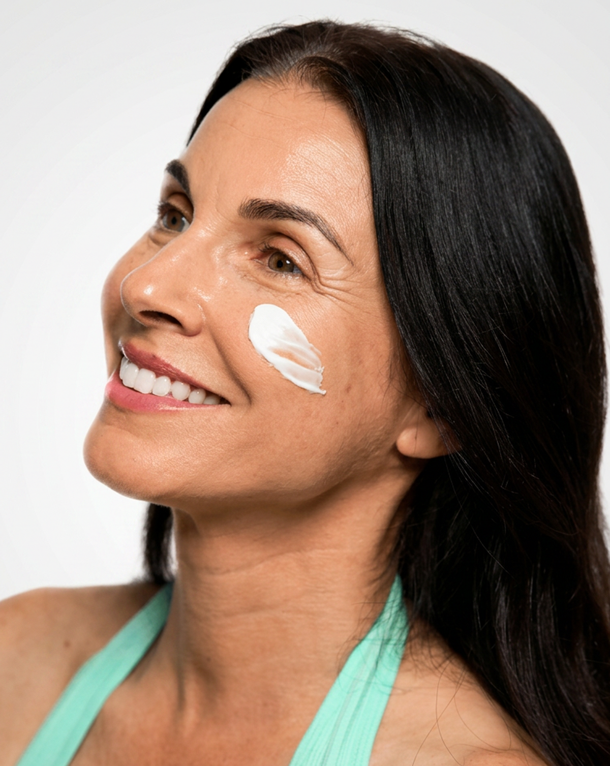 Fades Dark Spots